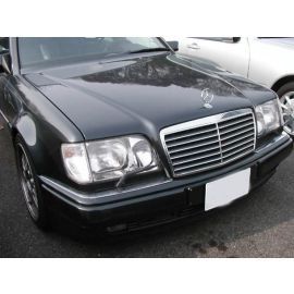 1994-1995 Mercedes E Class W124 S600 Style Black With Chrome Strip Front Grill