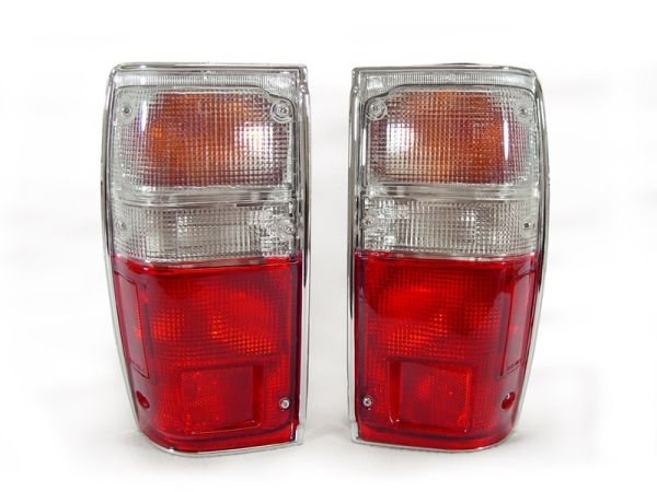 1984-1988 Toyota Pickup Truck 2WD 4WD DEPO Red/Clear Rear Tail Lights