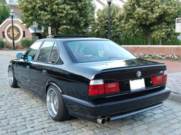 kandidatgrad Varme ulykke 1989-1996 Fit BMW E34 5 Series 4 Door Sedan Red/Clear Tail Light Made by  DEPO