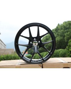 W005 Matt Black 19x9.5 ET35 5x114.3 CB73.1