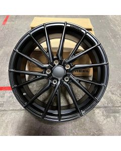 W027 TF366 Saint Black 18x8.0 ET40 5x114.3 CB73.1