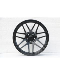 W534 SSA04 Gloss Black 19x9.0 ET32 CB73.1 5x114.3