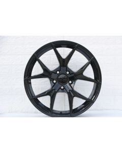 W531 Gloss Black 19x9.5 Et35 5x120 CB72.56