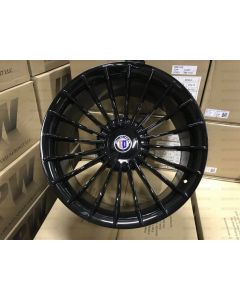 W724 1023 Gloss Black 20x8.5 ET14 CB72.56 5x112/120